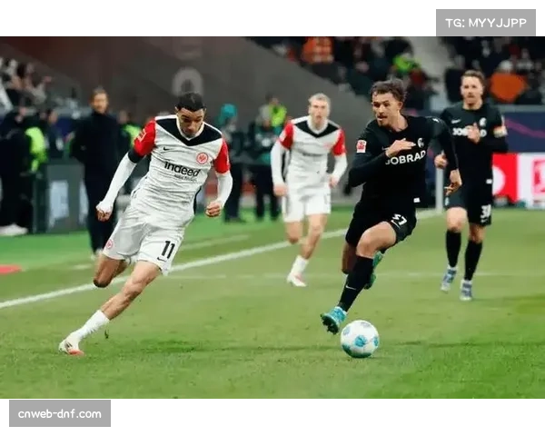 绝杀与反绝杀！弗赖堡与法兰克福在伤停补时阶段各入一球，2-2收场。